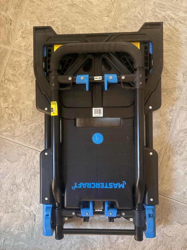 Mastercraft 2-in-1 Folding Hand Truck - photo 4