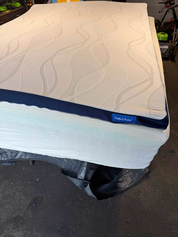 Nectar 2” firm Queen mattress topper, never used
