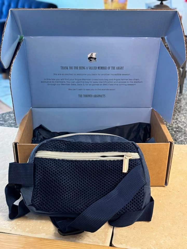 Toronto Argonauts Member Crossbody Bag and Keychain Set - photo 2