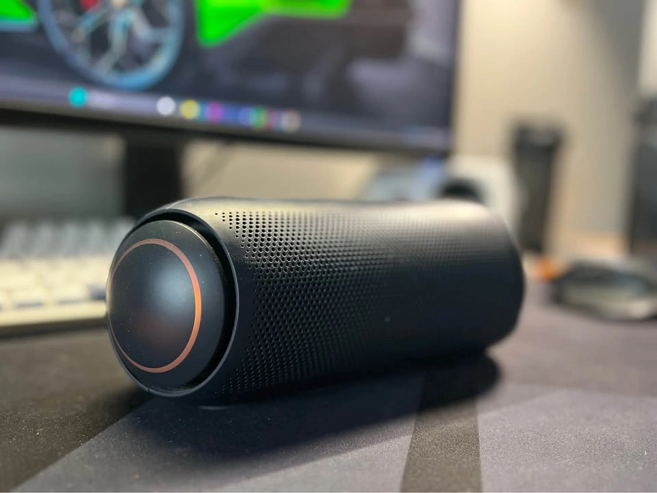 LG PL7 Bluetooth Speakers - photo 2
