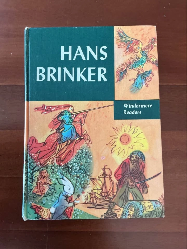 Vintage & Classic Children's Books Bundle - Great Condition! - photo 5