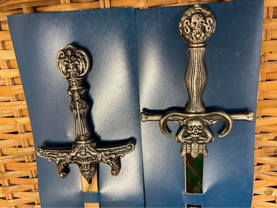 Miniature Sword Letter Openers (11") - photo 2