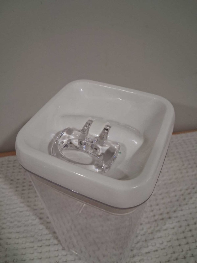 OXO Good Grips Pop Container - photo 3