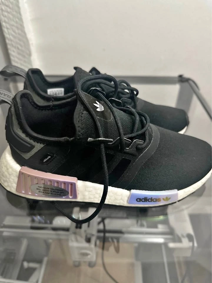adidas NMD_R1 Women's Size 6.5 Shiny Finish
