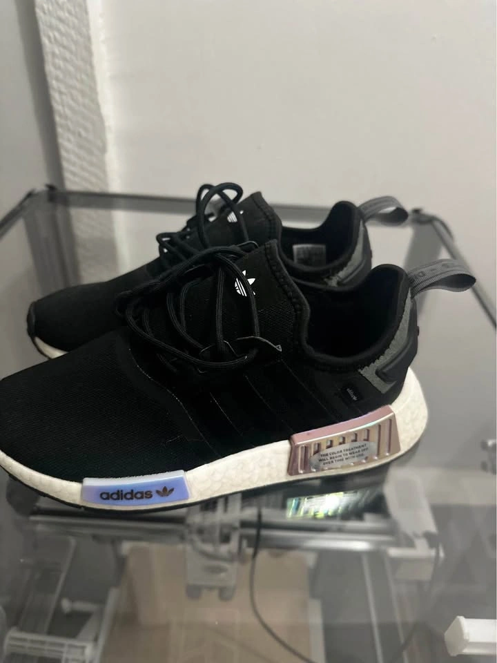 adidas NMD_R1 Women's Size 6.5 Shiny Finish - photo 4