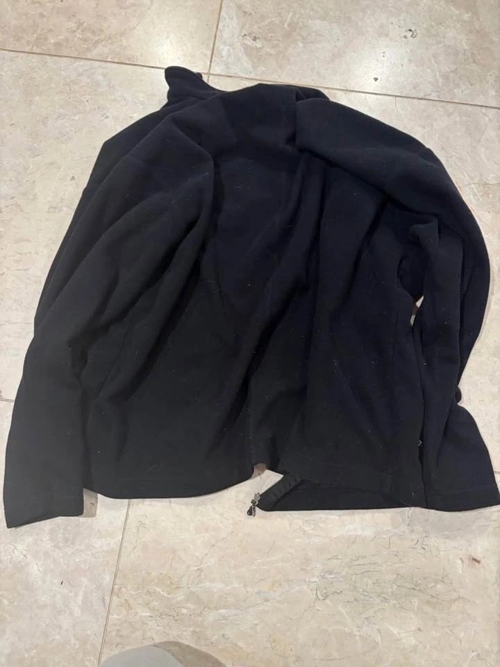 Like new, Patagonia Men's XL Synchilla Fleece - photo 3