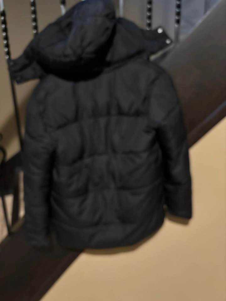 GAP Kids Black Puffer Jacket XXL or size 16-18 - photo 2