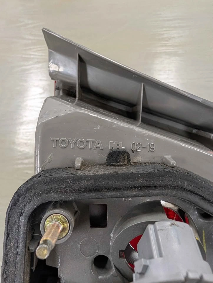 1998-2002 OEM Toyota Corolla Outer Tail Lights - photo 5
