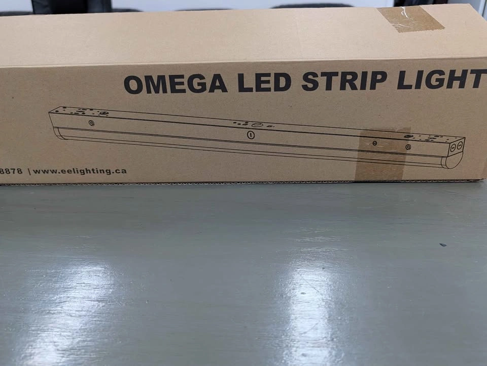 Brand New EELighting Omega Strip LED Light 4ft - photo 3