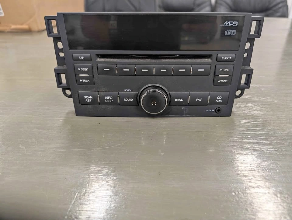 OEM Stereo CD Player Radio for Chevy Aveo / Pontiac G3 / Suzuki