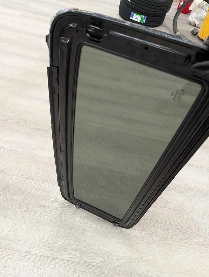 2013 Honda Pilot Sunroof Glass - photo 3