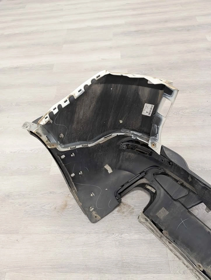 Jeep Cherokee Trailhawk Rear Bumper Cover - photo 4