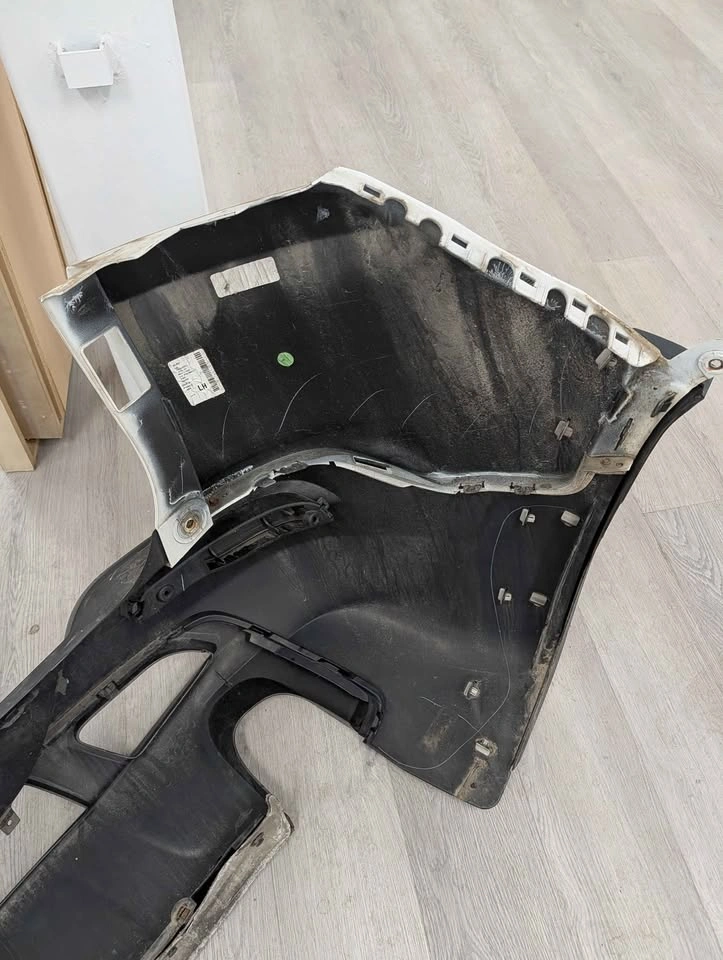 Jeep Cherokee Trailhawk Rear Bumper Cover - photo 5