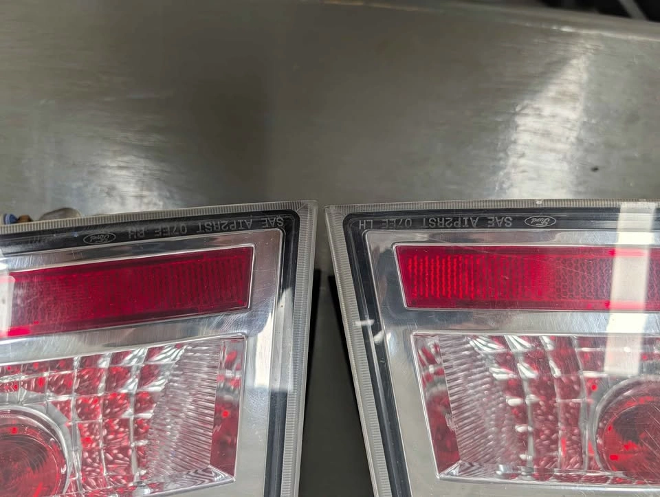2007-2010 Ford Edge Tail lights - photo 5