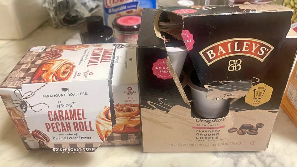 Limited Edition Coffee Pods - Caramel Pecan Roll & Baileys