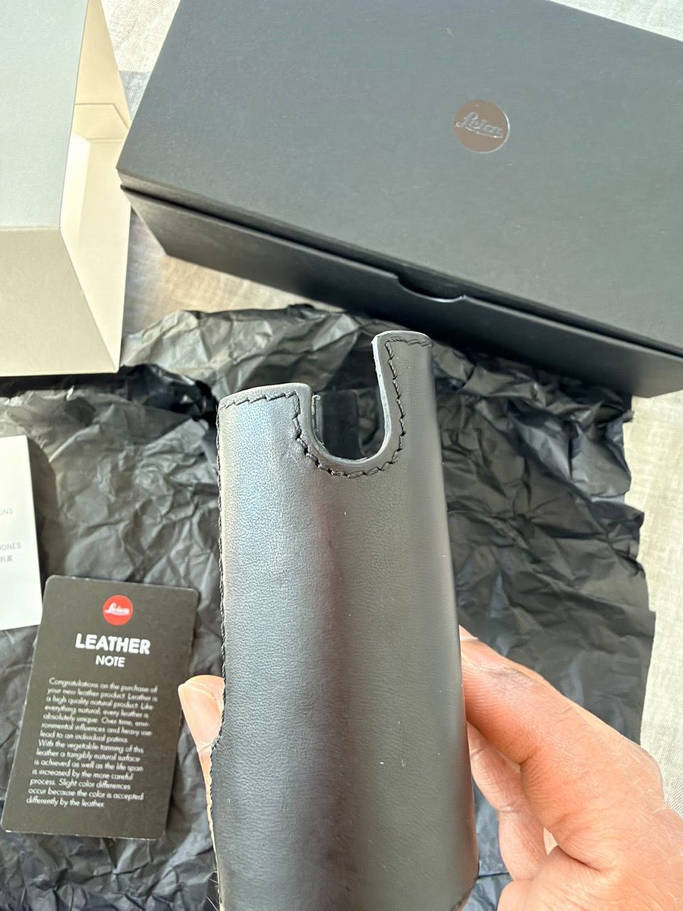 Leica Protector Q3 Black Leather Case - photo 4