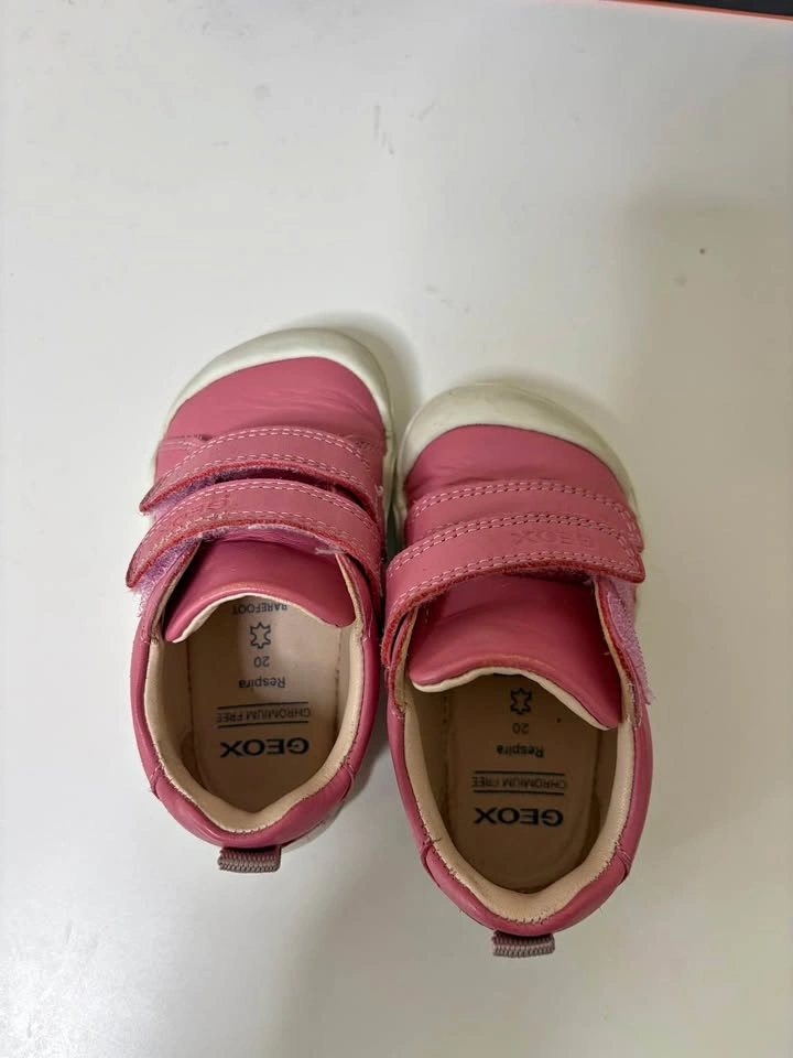 Geox Respira shoes size 20