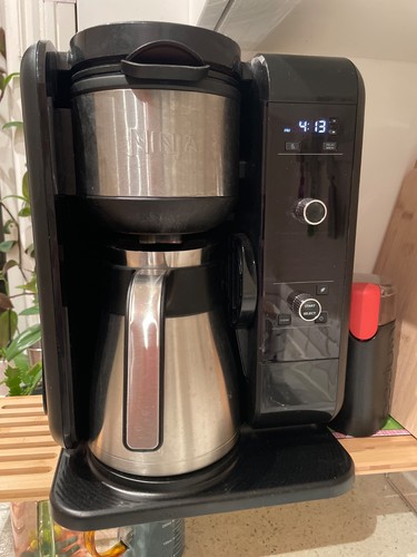 Ninja CP307 Hot and Cold Brewed System With Thermal Carafe