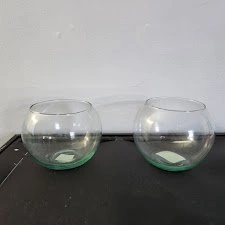 2 Small Decorative Bowls or Tiny Aquarium aquascape bowls