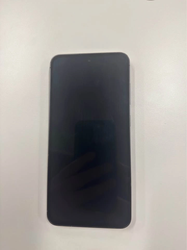 Samsung Galaxy S24 FE - photo 2