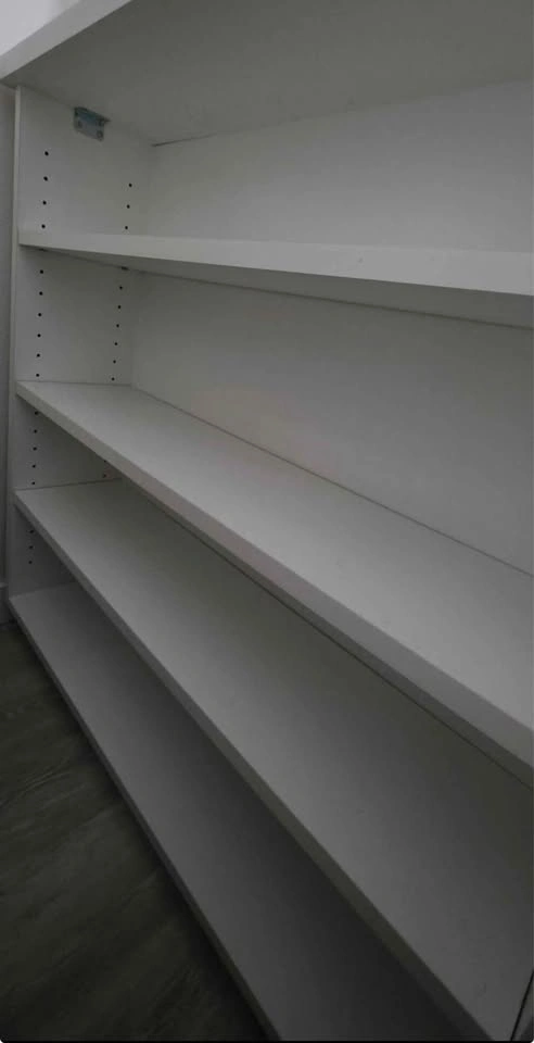 White 5-Drawer Dresser with Rear Storage Shelves - photo 4