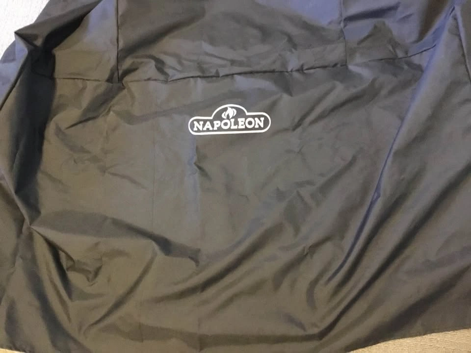 Napoleon Grill Cover 55inch (like new) - photo 2