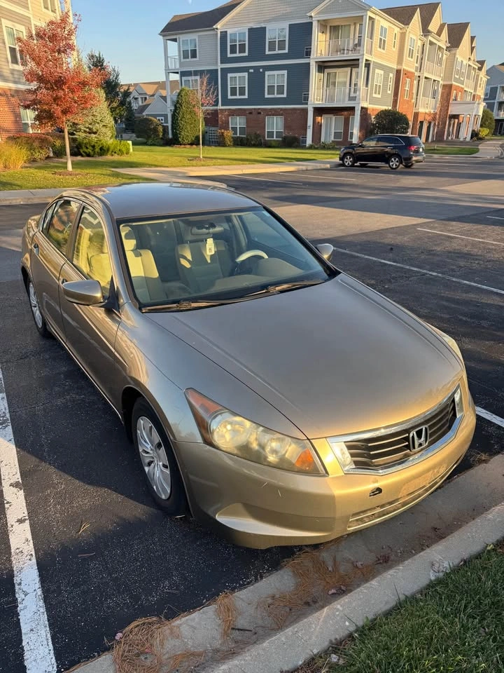 2008 Honda Accord LX Sedan 4D - photo 5