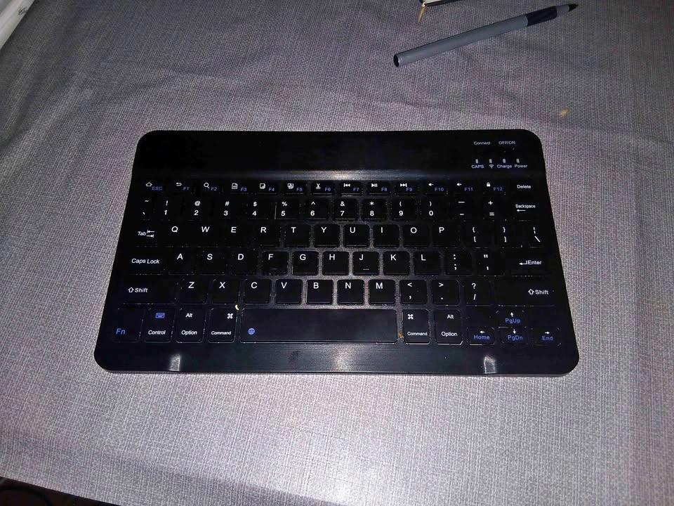 Wireless Bluetooth Keyboard