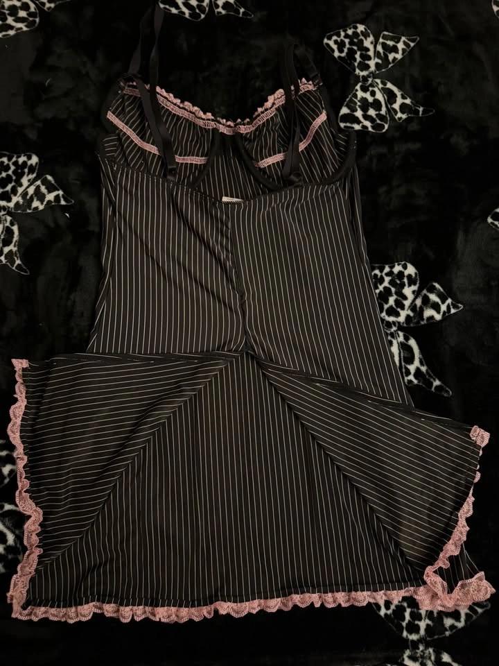 Black Pinstripe & Pink Lace Babydoll Dress 🖤🎀 - photo 3