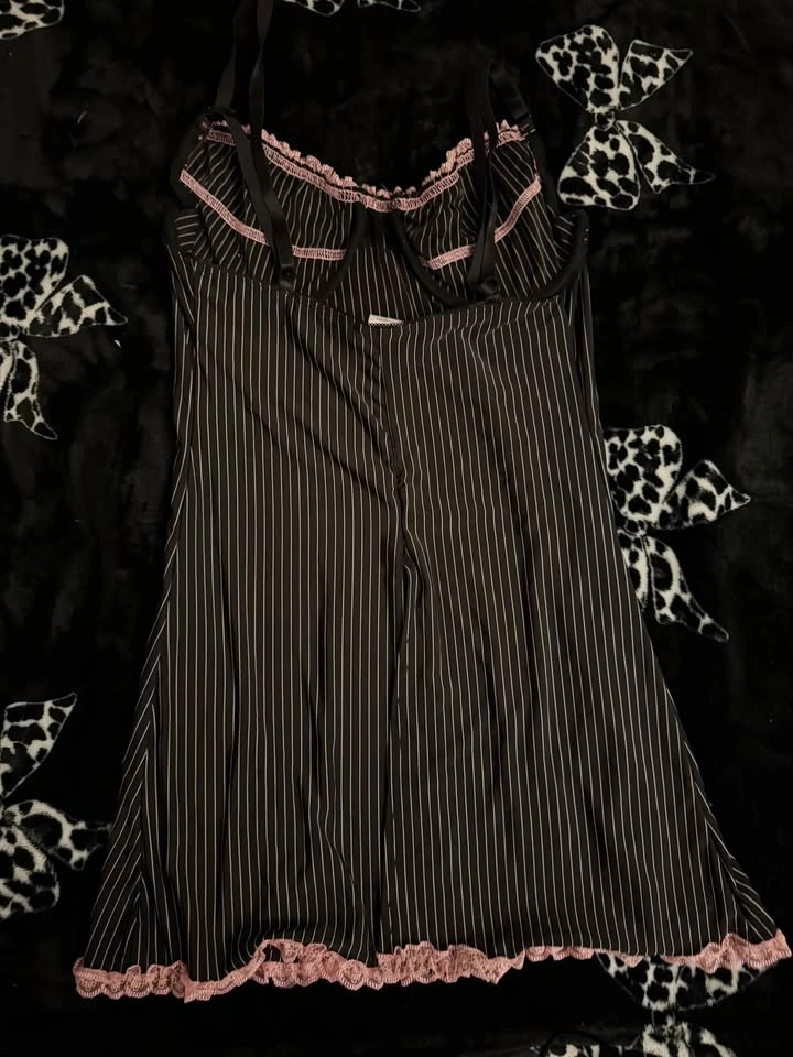 Black Pinstripe & Pink Lace Babydoll Dress 🖤🎀 - photo 4