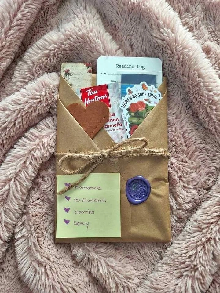 Blind Date with a Book Gift Set