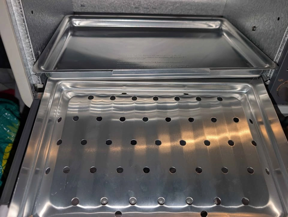 🍞 NEW Vintage Black & Decker Toaster Oven 🍞 - photo 2