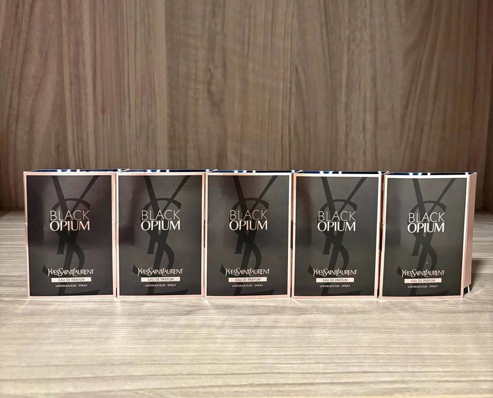 YSL Black Opium Perfume Samples 1.2ml x 5 (6ml total)