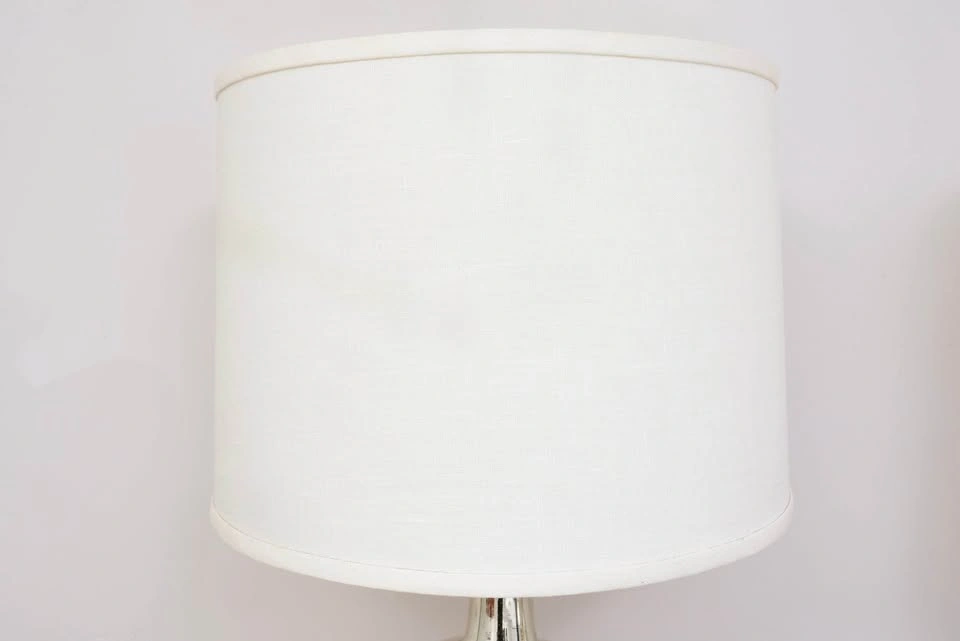 Pair of Mid-Century Modern Mercury Glass Table Lamps - photo 2