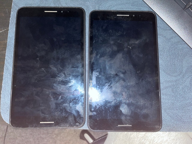 2 Android Tablets - photo 2