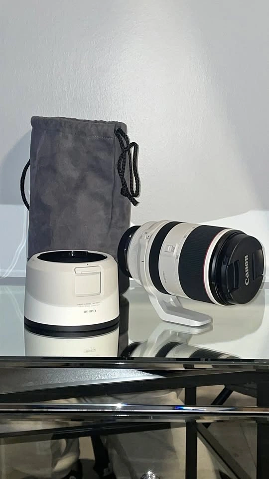 Canon 70-200mm f2.8 lens