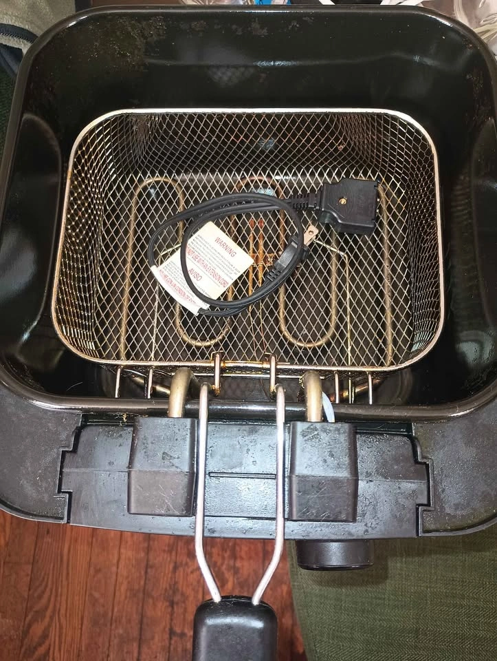 Mainstays Air Fryer - photo 3