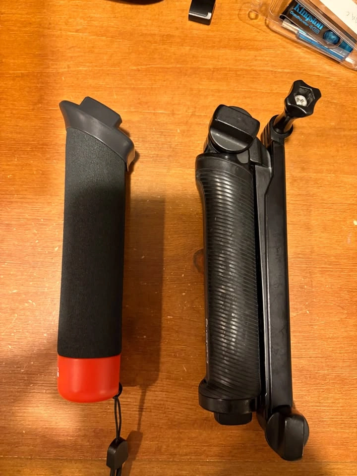 Original Go Pro Handler and 3 Way Tripod Extension pole - photo 2