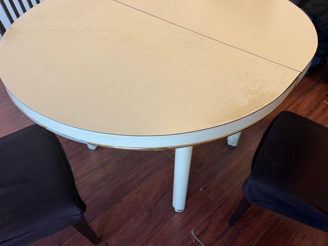 Dining table with 4 chairs