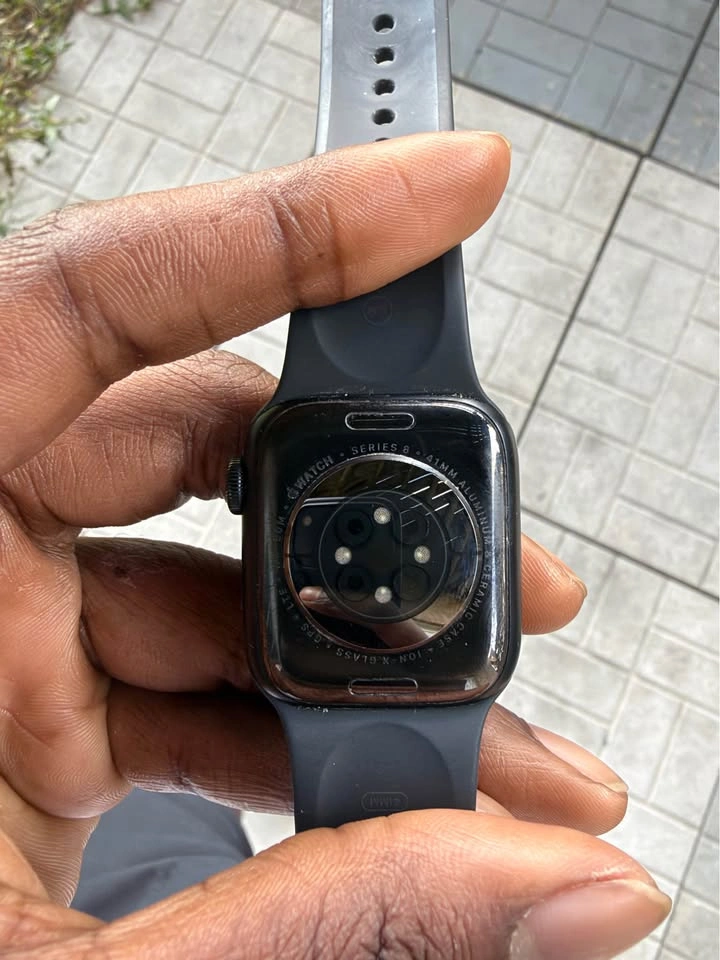 Apple Watch Series 8 (GPS + Cellular) 41mm - photo 2