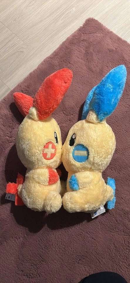 Pokémon Plusle and Minun Plush Set (Japan Claw Game Limited) - photo 5