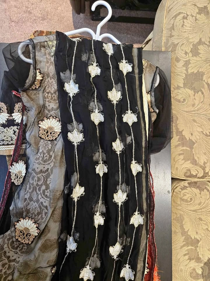 Zahra Embroidered Black Dress Suit
