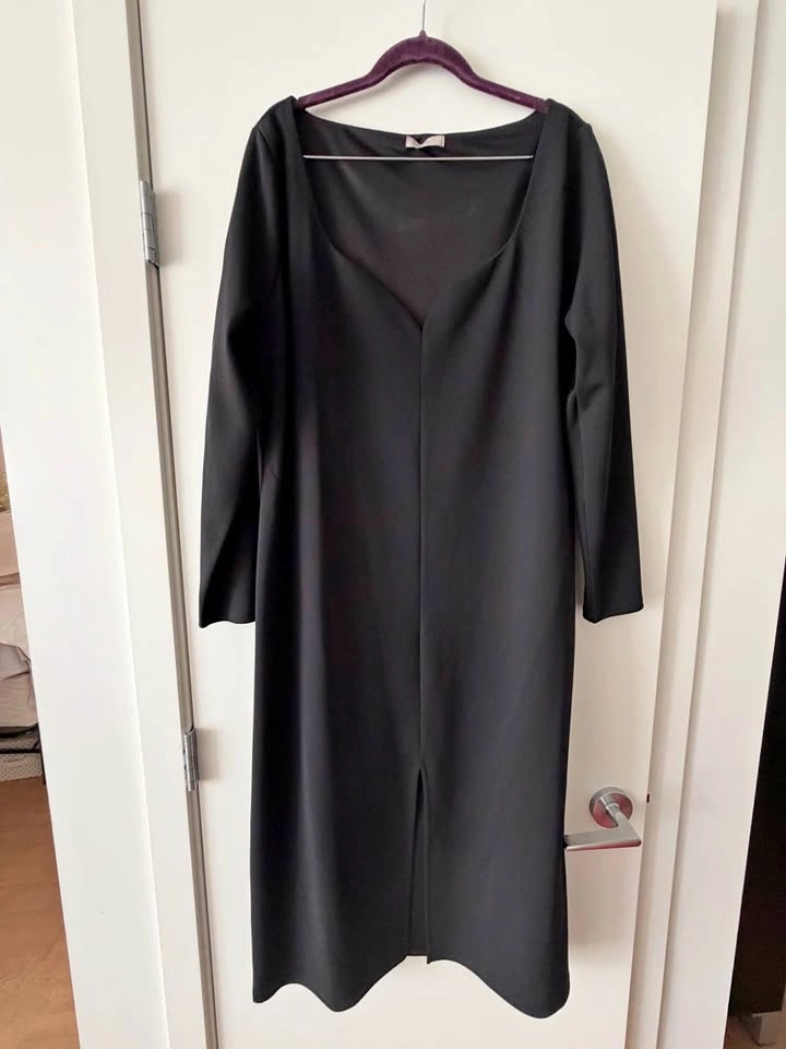H&M Long Sleeve Black Midi Dress