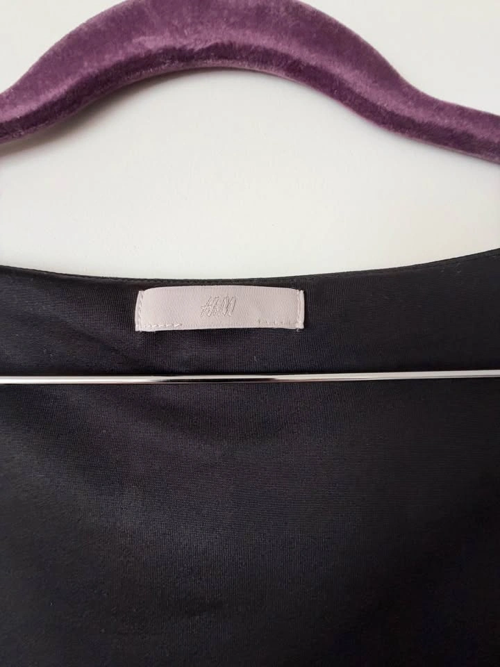 H&M Long Sleeve Black Midi Dress - photo 3