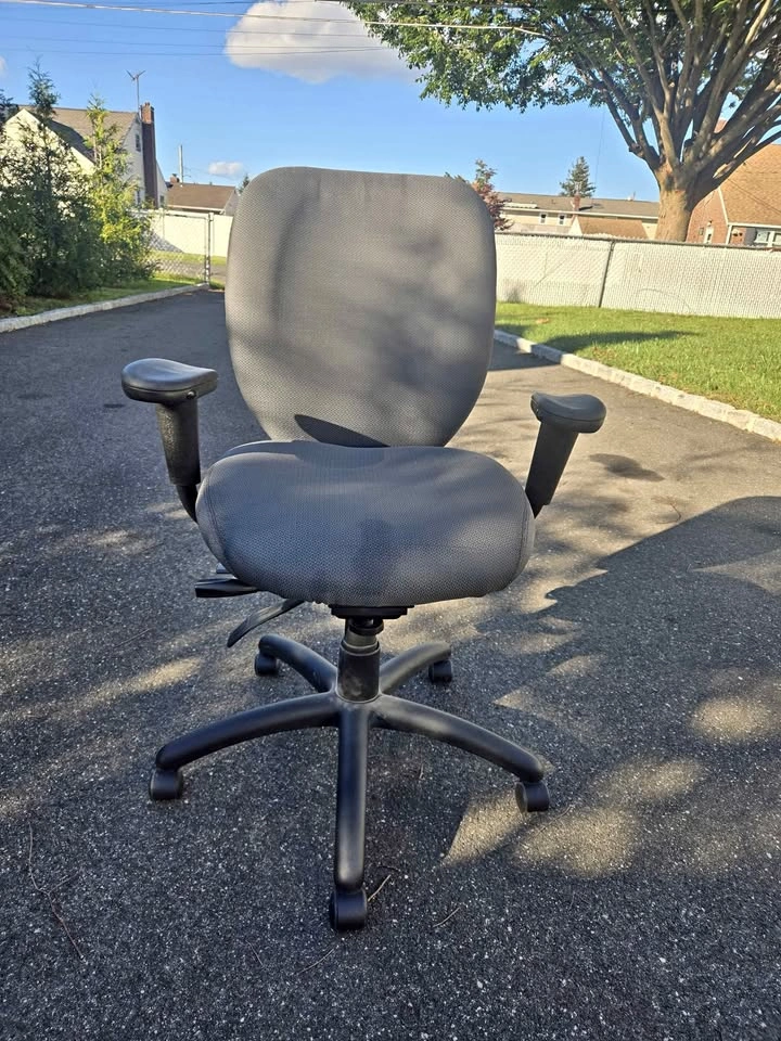 Rolling Office Chair