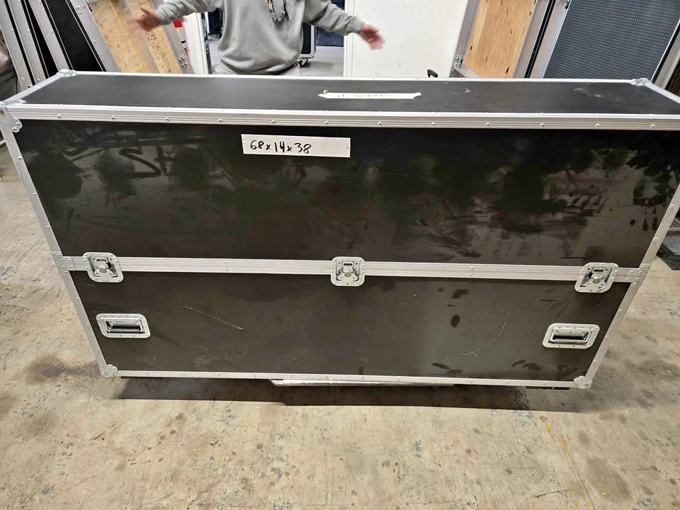 Road Cases, Travel Cases for TVs, Keyboards, Cable