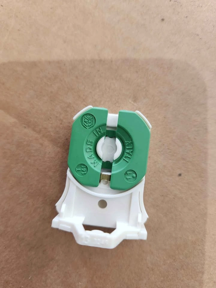 Tombstone Sockets Electrical Fluorescent Light Holder 2000+ - photo 2