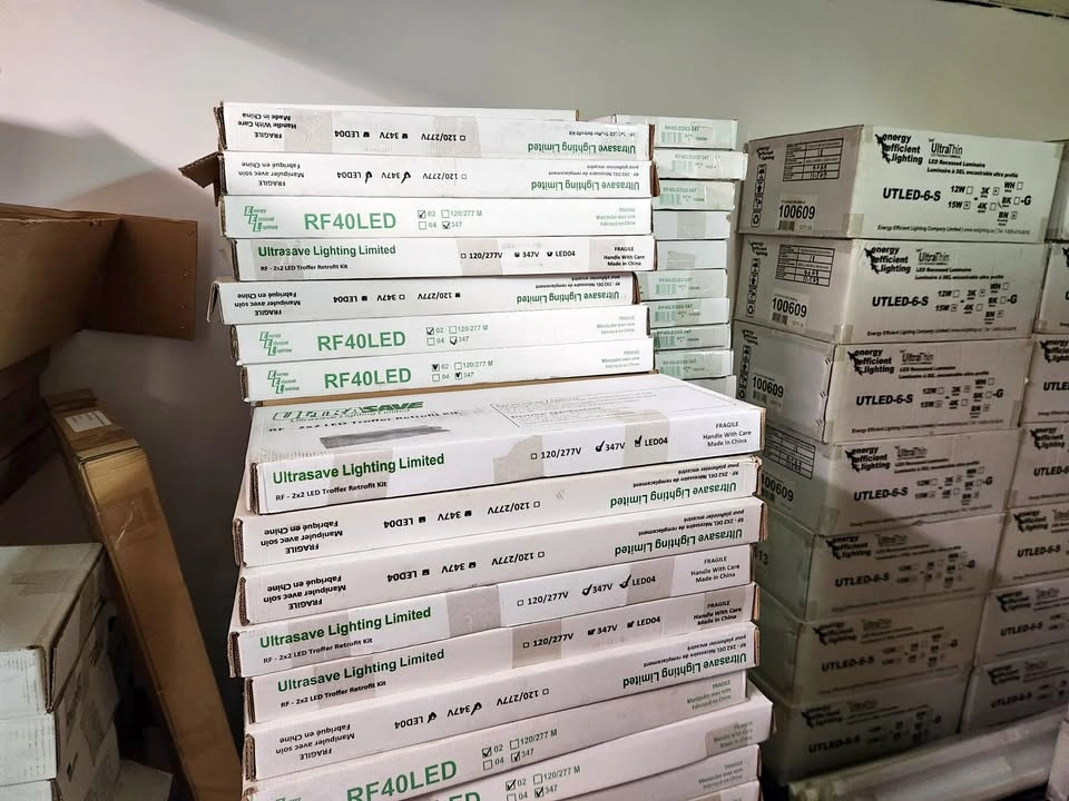 Ultrasave RF40LED04-347 LED 2x2 Troffer Retrofit Kits (100+)