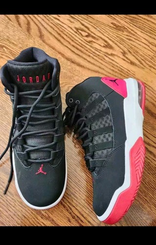 Nike Air Jordan Max Aura Black Gym Red Youth US 5.5 - photo 3