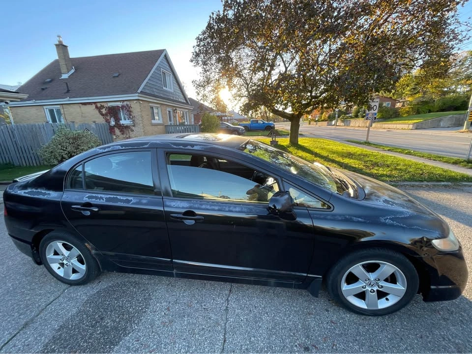 2010 Honda Civic - photo 2